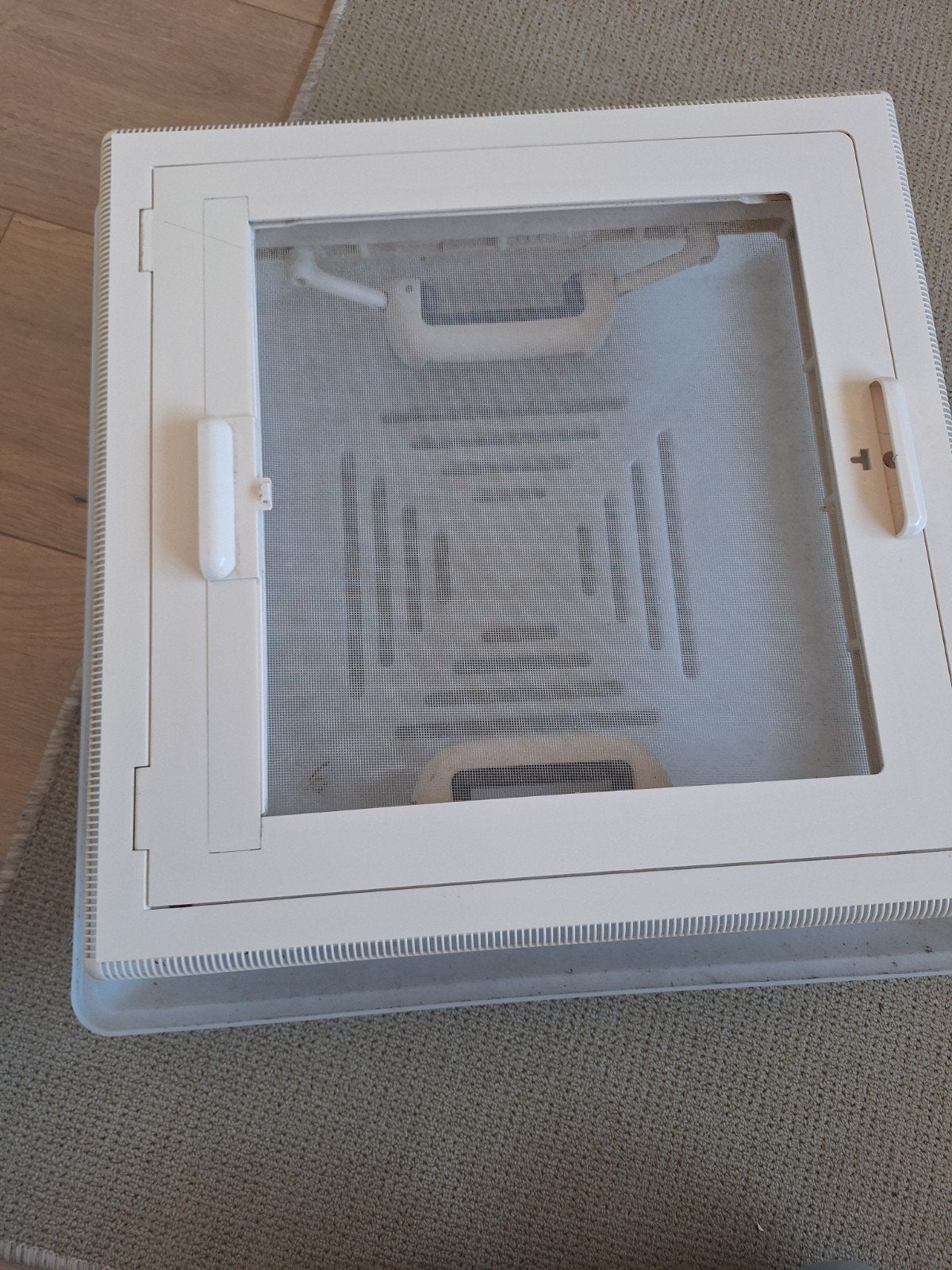 2 Dakluiken 40x40 cm voor Kip Caravan, Caravans en Kamperen, Ophalen of Verzenden, Gebruikt