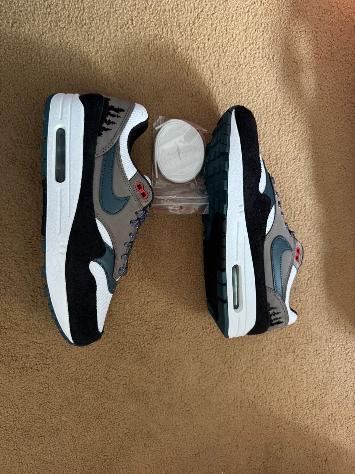 Nike Air Max 1 PRM Escape Treeline | eu 43 | nieuw, Verzenden, Nieuw, Overige kleuren