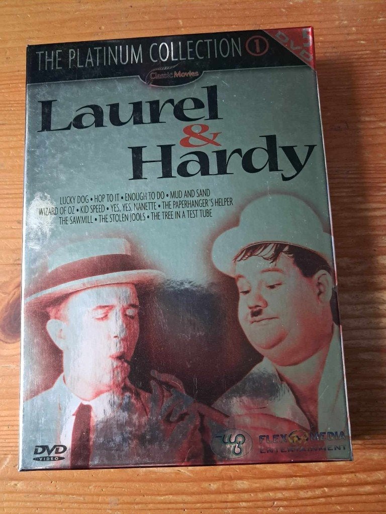 Laurel en Hardy, the platinum collection op dvd, Ophalen, Engels, Nederlands, Zo goed als nieuw