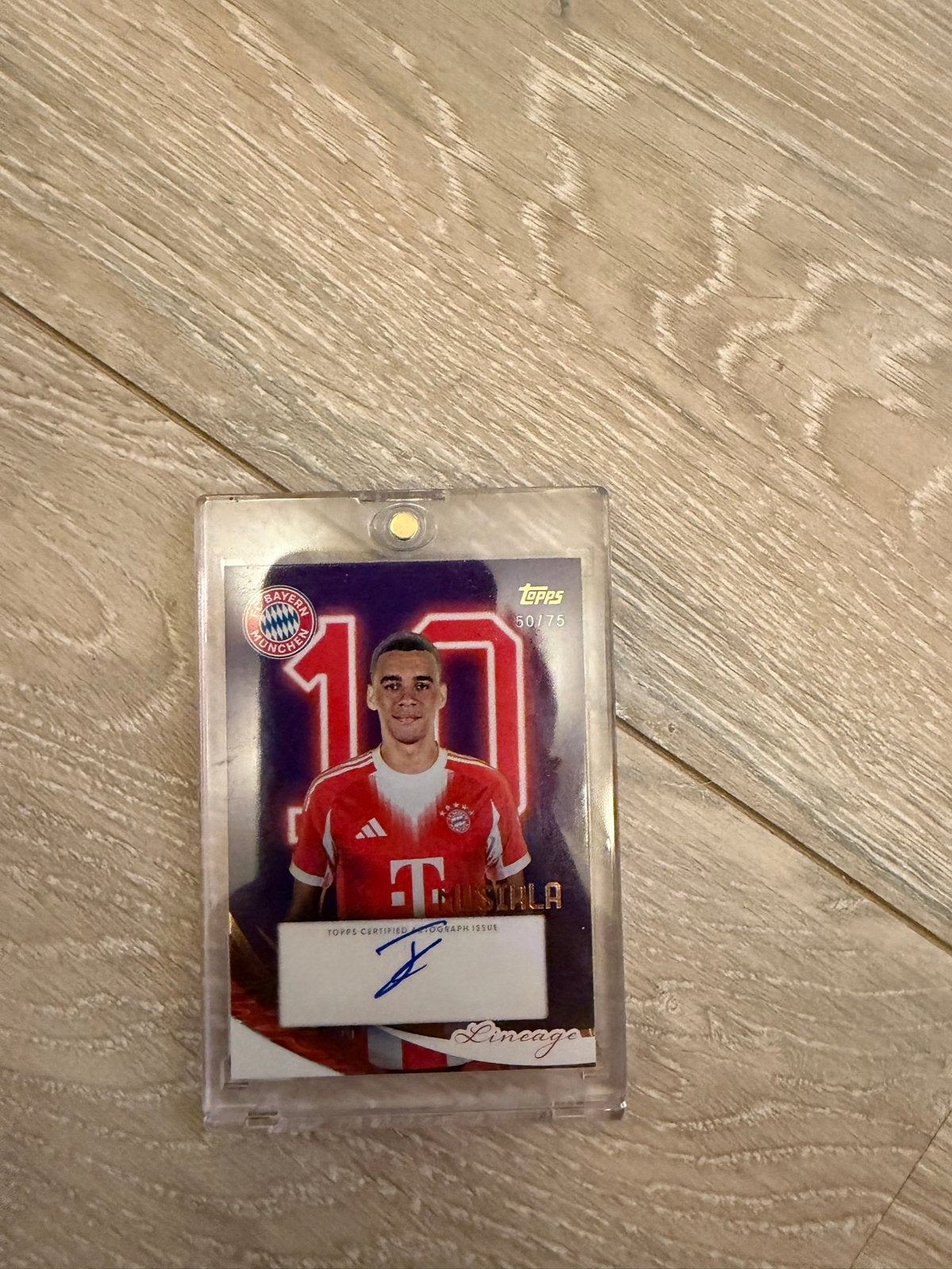 Jamal Musiala Topps Lineage Autograph Kaart - Bayern München, Ophalen, Zo goed als nieuw, Buitenlandse clubs, Spelerskaart