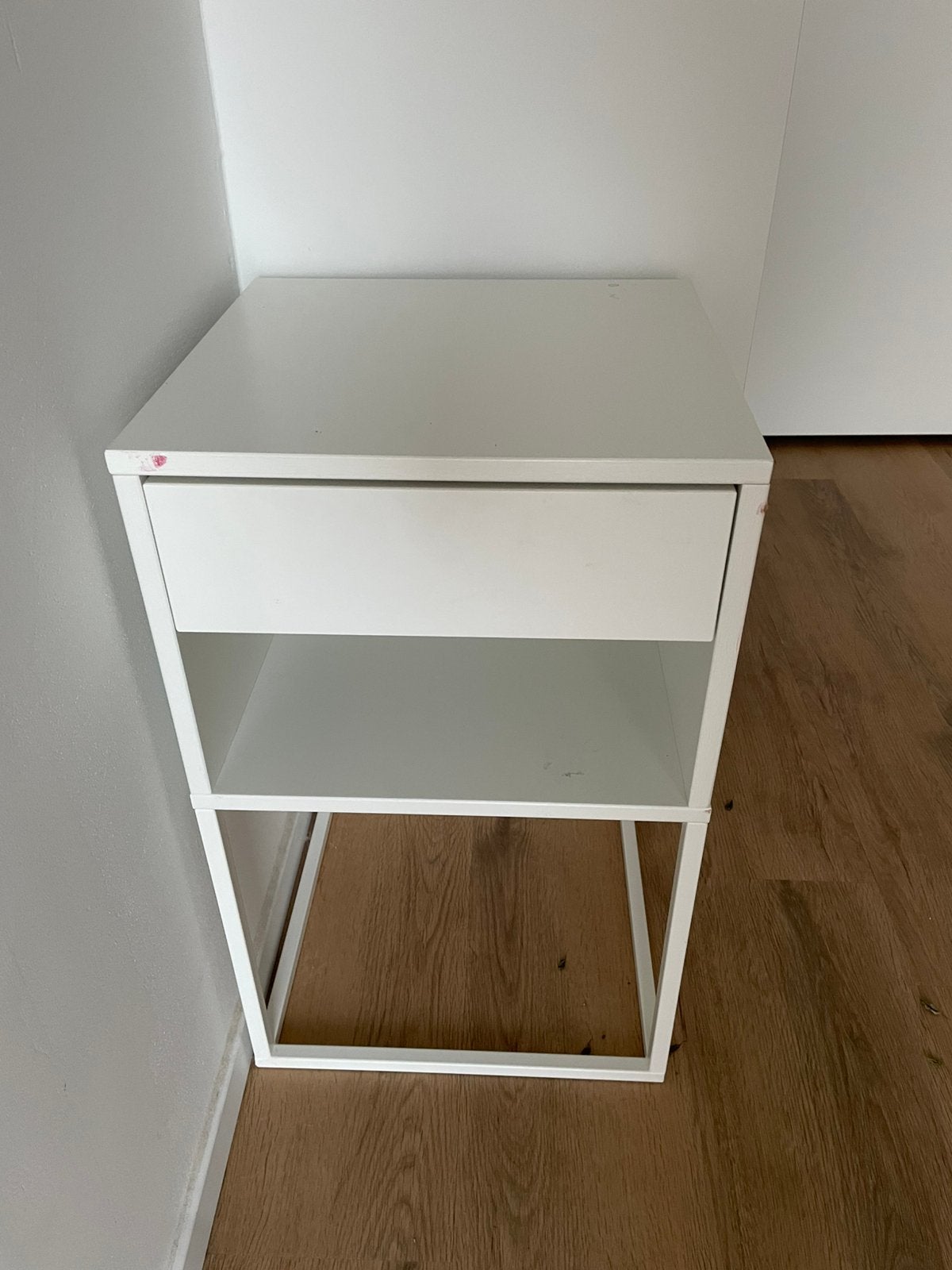 IKEA Vikhammer wit, Huis en Inrichting, Ophalen, Gebruikt, Minder dan 45 cm