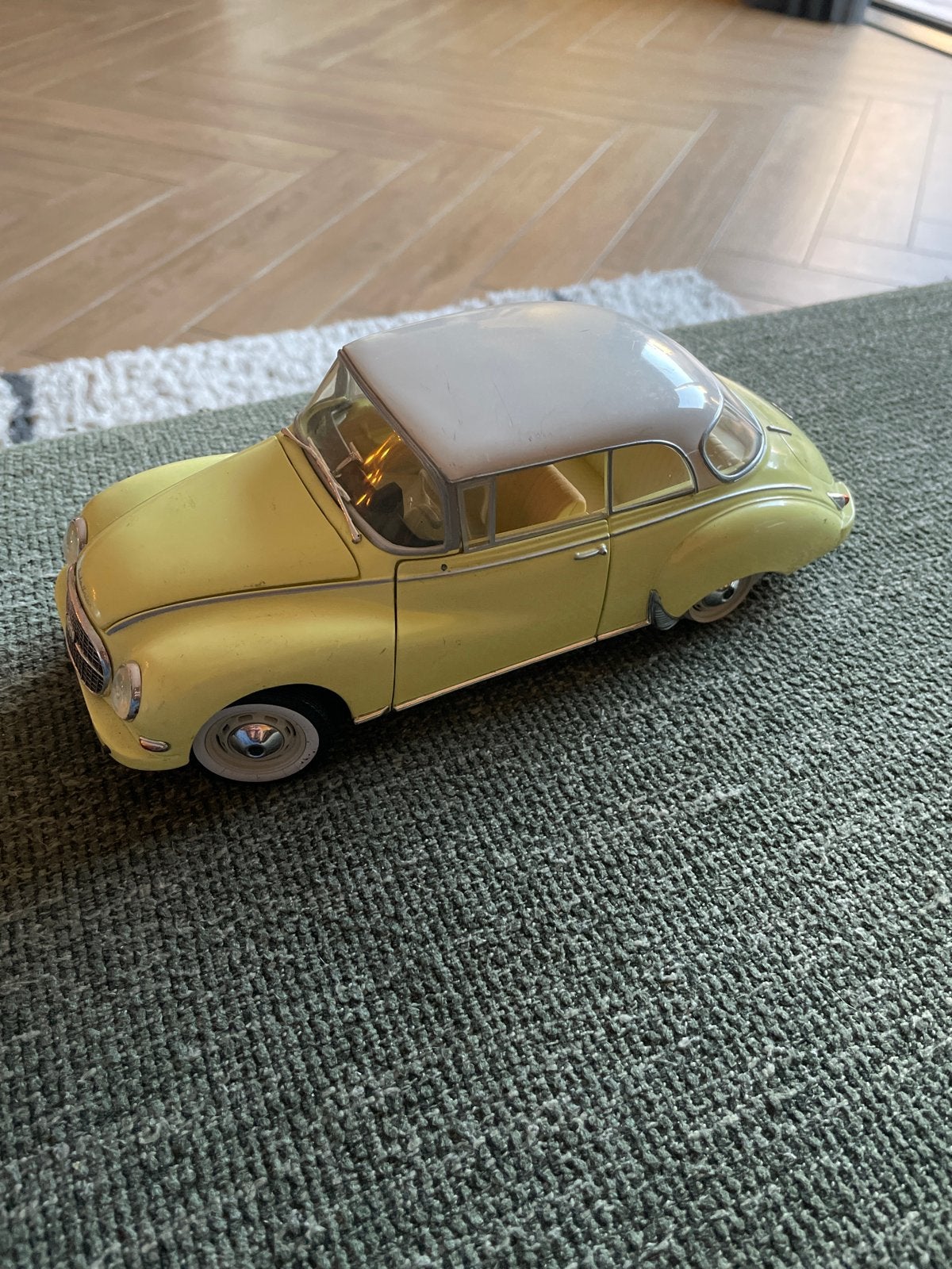 Revell Auto Union 1000 S Modelauto - Geel/Grijs, Ophalen of Verzenden, Zo goed als nieuw, Overige typen