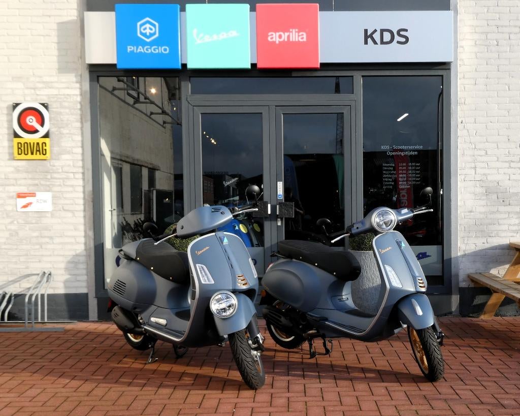 Vespa Officina 8 model GTV 310 en Primavera, Piaggio & C. SpA, Scooter, Info@piaggio.com, Bedrijf