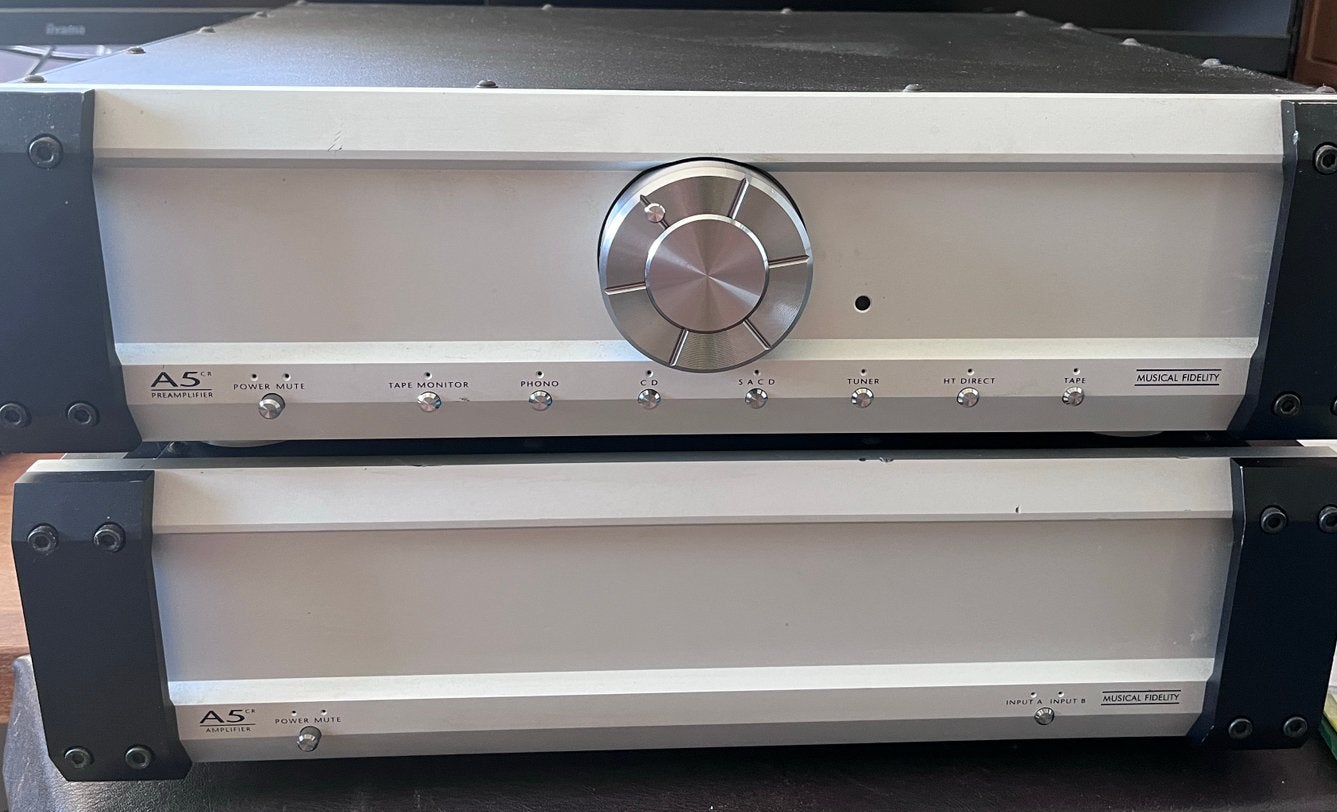 Musical Fidelity A5CR Pre & Power versterker set 2x 255W, Gebruikt, 120 watt of meer, Stereo, Ophalen