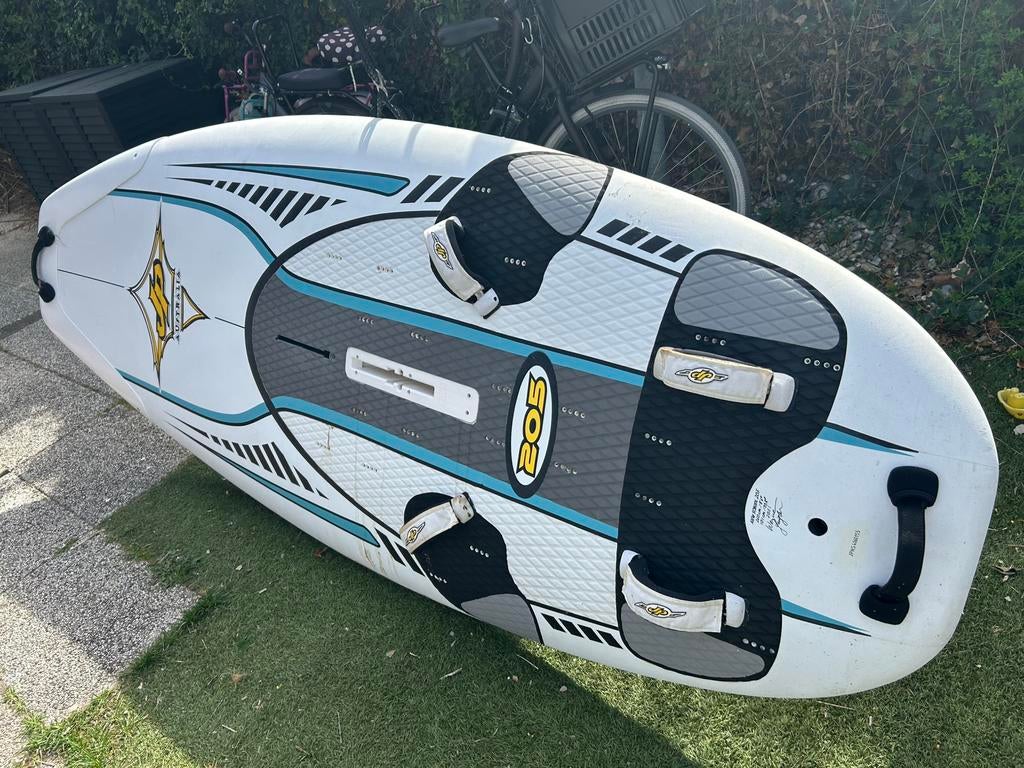 Jp Australia board 205 liter inclusief complete set, Watersport en Boten, Windsurfen, Ophalen, 250 tot 300 cm, Zo goed als nieuw