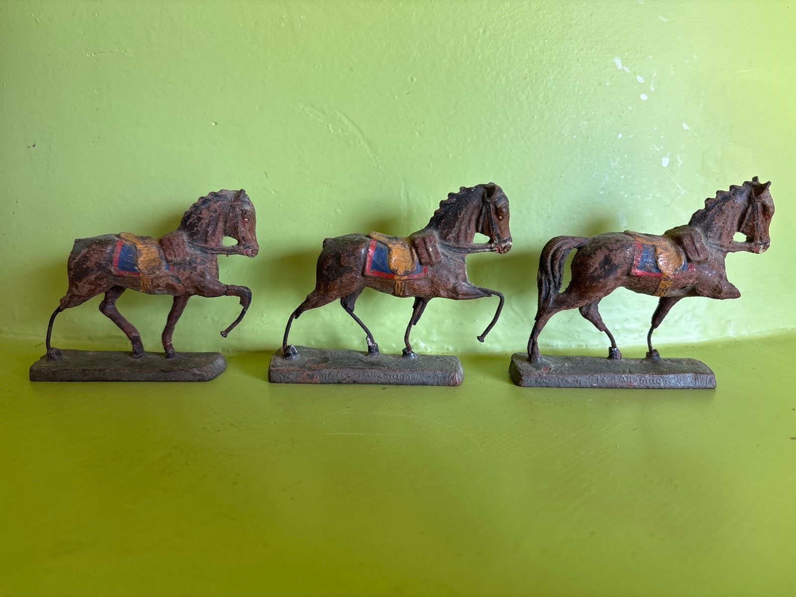 Set van 3 antieke gietijzeren paarden beeldjes, Ophalen of Verzenden