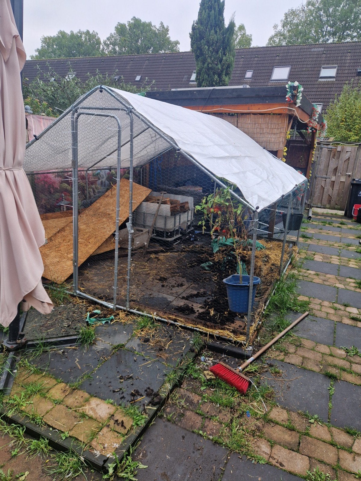 kippenhok eendenhok buitenverblijf, Ophalen, Zo goed als nieuw, Kippenhok of Kippenren