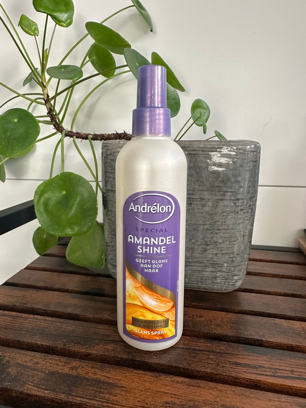 Andrélon Special Amandel Shine Glans Spray, Ophalen of Verzenden, Gebruikt, Overige typen