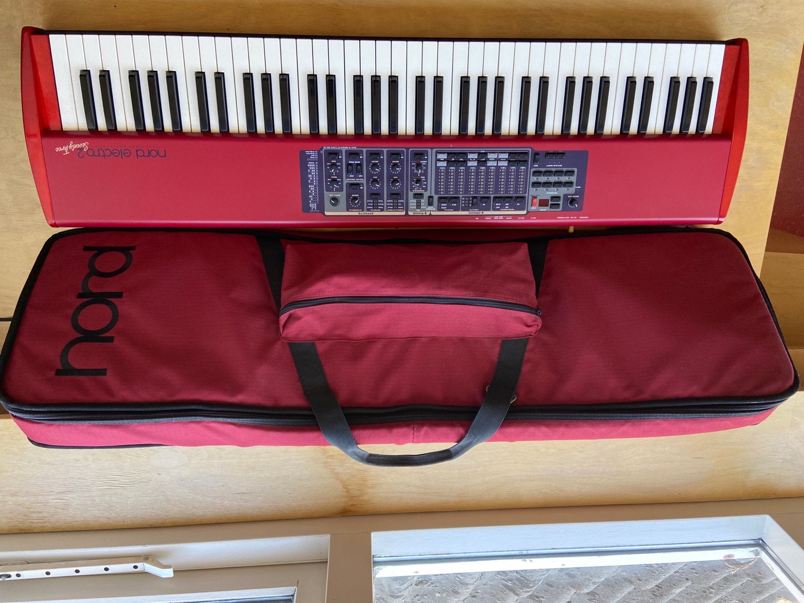 Nord Electro 2 Sixty One Keyboard met hoes, Ophalen, Gebruikt, Overige aantallen, Overige merken