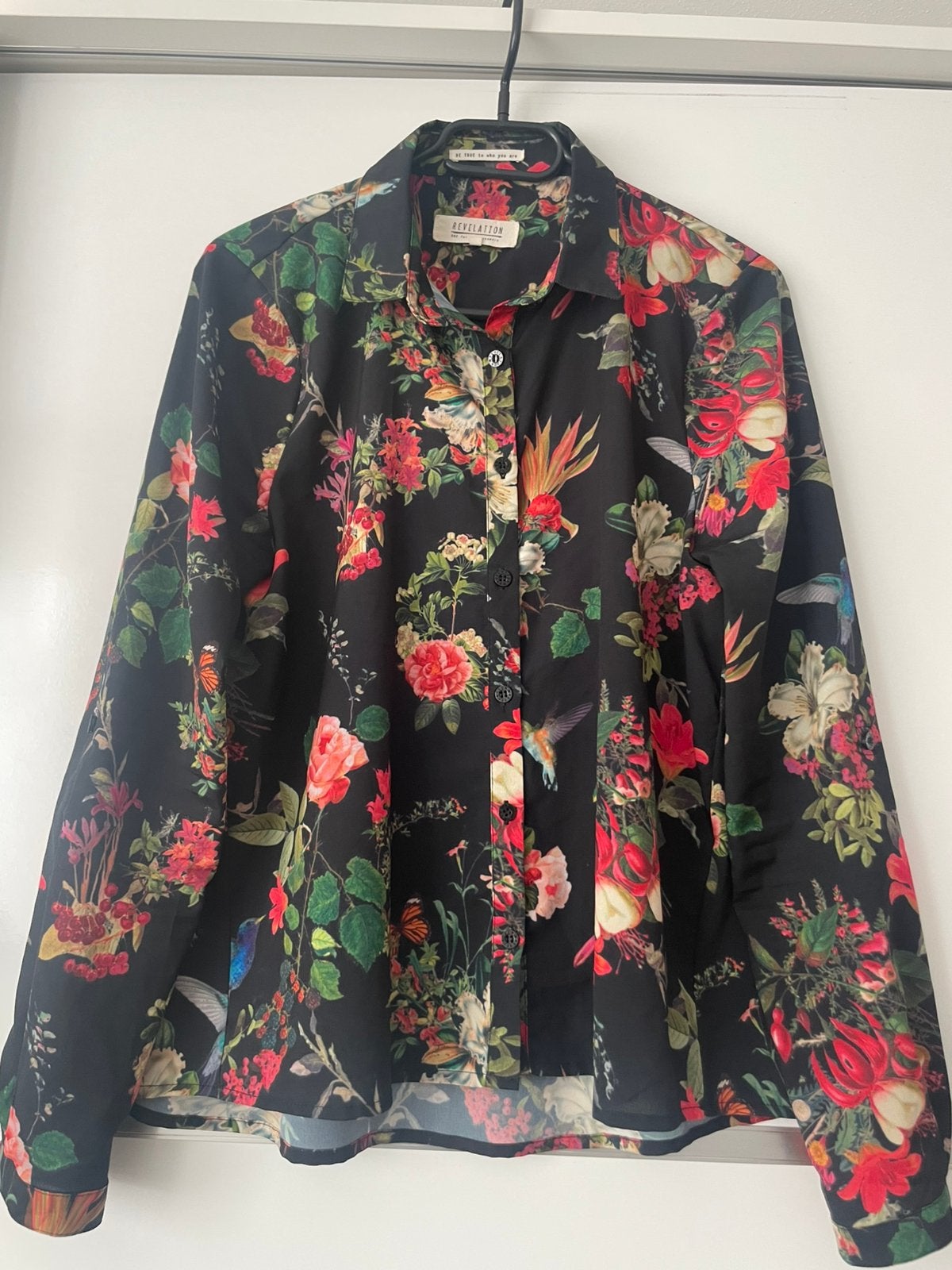 Te koop een mooie dames blouse  Maat M, Ophalen, Zo goed als nieuw, Overige kleuren