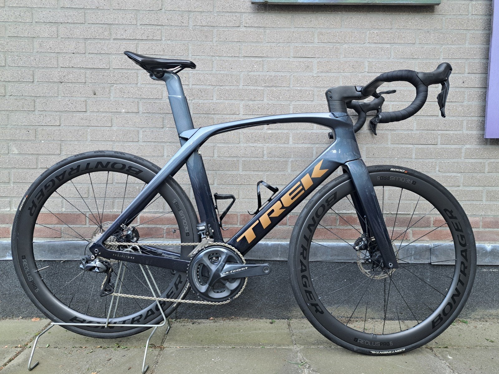 Trek Madone SLR Project One, Disc, Maat 58, Ultegra Di2, 28 inch, Carbon, Zo goed als nieuw, 57 tot 61 cm