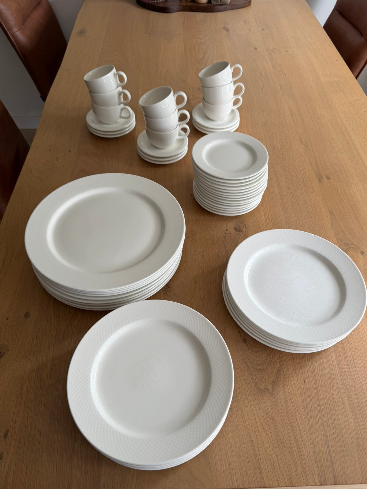Servies set Villeroy en Boch, Huis en Inrichting, Keuken | Servies, Ophalen, Villeroy & Boch, Zo goed als nieuw, Bord(en)