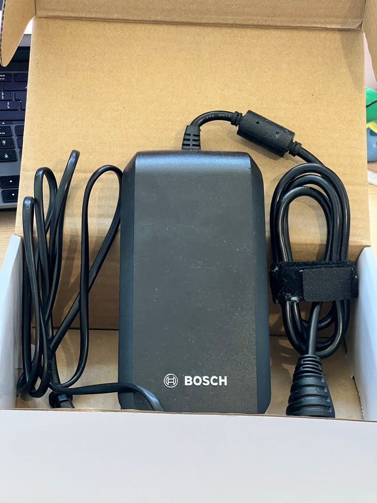 Bosch eBike Acculader 36V 4A BCS220 Standard Charger, Ophalen of Verzenden, Zo goed als nieuw