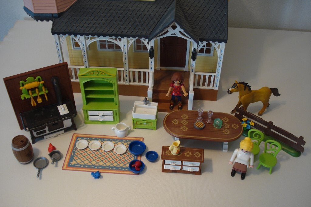 Huis van Lucky+ Spirit Solana+  Abigail met Boemerang, Ophalen of Verzenden, Zo goed als nieuw, Complete set