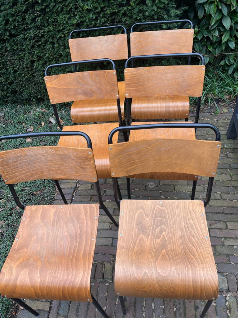 Set van 6 House Doctor stapelstoelen - donkerbruin, Ophalen, Gebruikt, Bruin, Vijf, Zes of meer stoelen