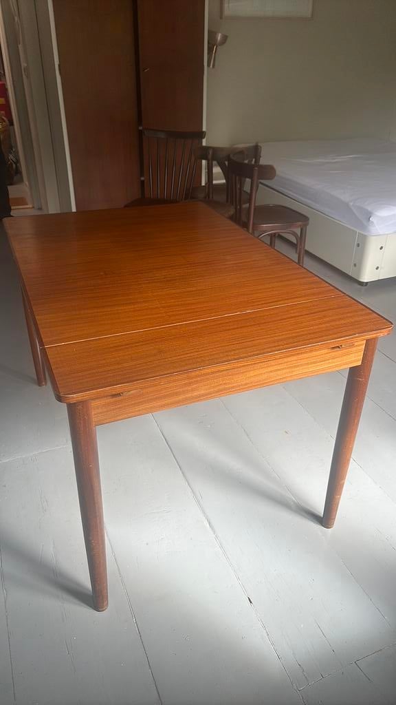 Retro eettafel, Huis en Inrichting, Tafels | Eettafels, Ophalen, 50 tot 100 cm, Zo goed als nieuw, 150 tot 200 cm