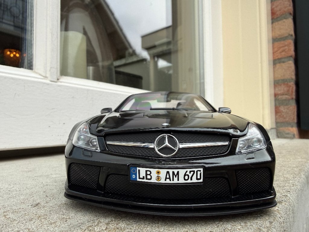 1:18 Mercedes SL65 AMG Black Series zwart Minichamps Dealer, Auto, Ophalen of Verzenden, Charlottenburger Allee 49, Aachen, 52068, DE