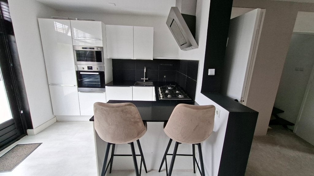 Complete Keuken Inclusief Apparatuur & Luxe Stenen Werkblad, Ophalen, Gebruikt, U-keuken, Wit