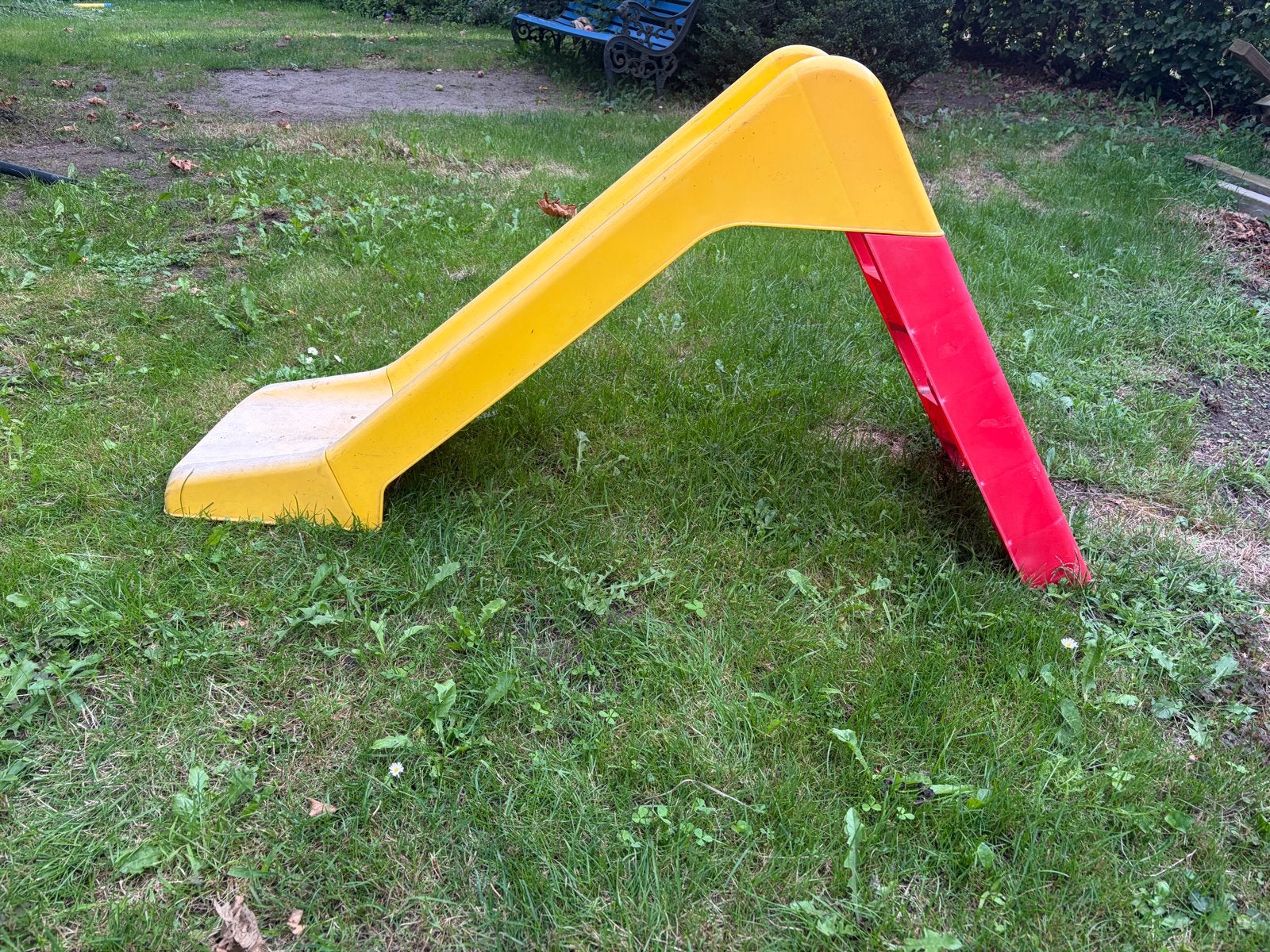 Geel-rode kinder glijbaan, Ophalen, Gebruikt