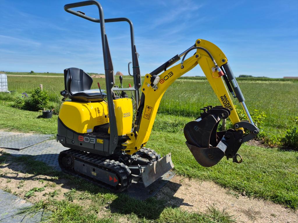 Wacker Neuson 803 Minigraver uit 2023 - Hobbymatig gebruikt, Zakelijke goederen, Ophalen of Verzenden