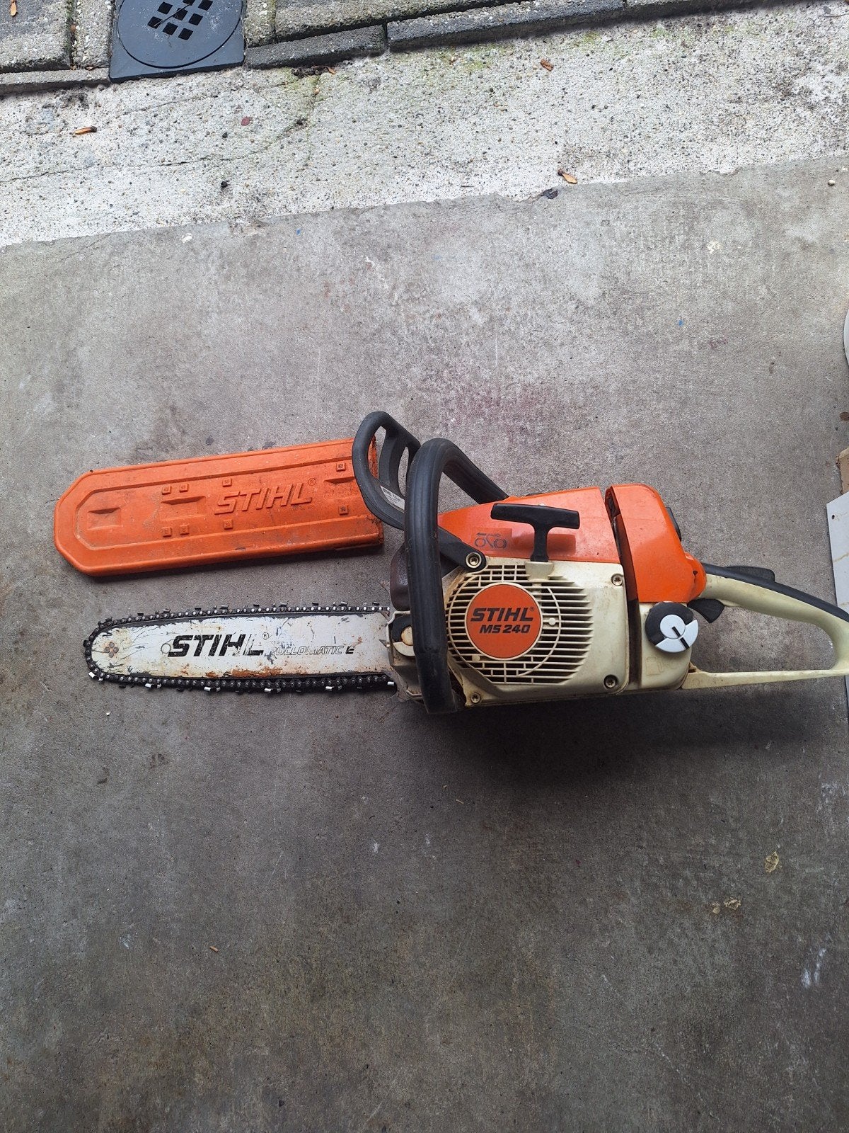 Stihl MS 240 Kettingzaag - Krachtig en Betrouwbaar, Stihl, Gebruikt, 70 mm of meer, Kettingzaag
