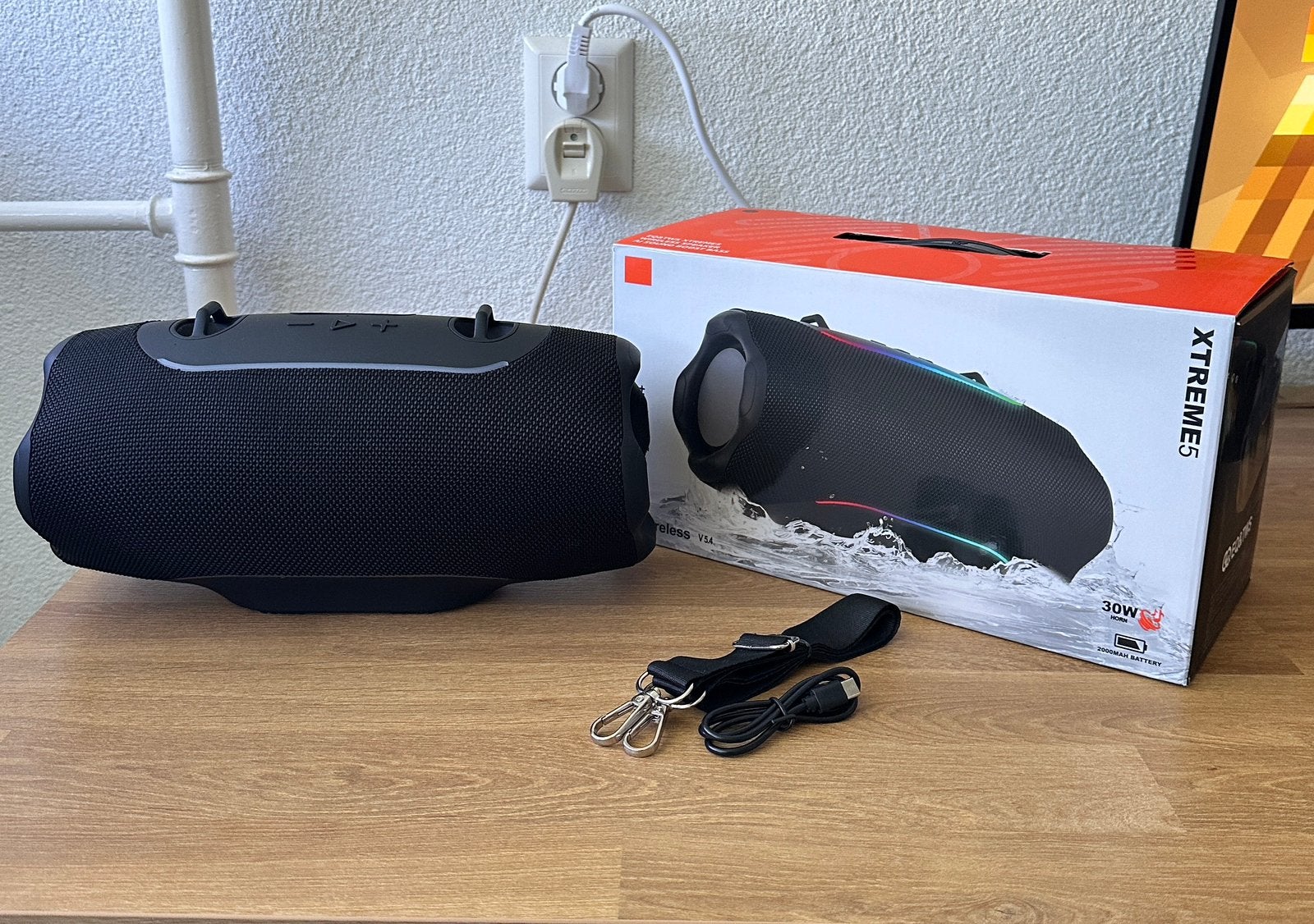 Premium portable Bluetooth speaker, Audio, Tv en Foto, Luidsprekers, Verzenden, Zo goed als nieuw, Minder dan 60 watt, Overige merken