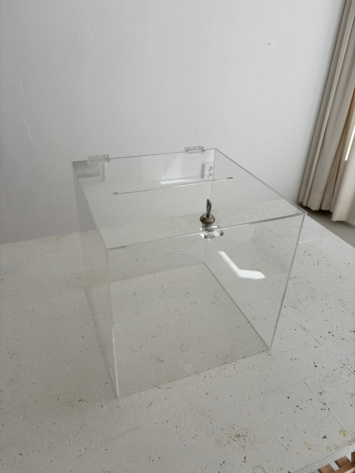 Visitekaartbox / loterijbox met slotje, Ophalen, Zo goed als nieuw