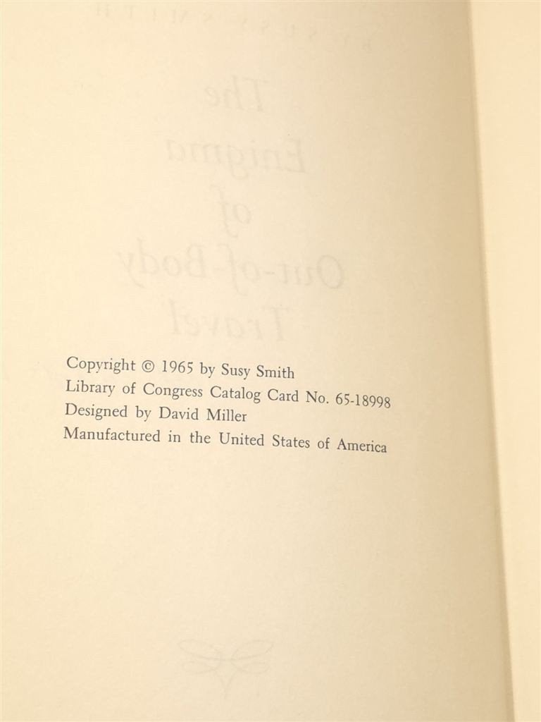 The Enigma of Out-of-Body Travel — Susy Smith 1965, Boeken, Ophalen of Verzenden, Gelezen, Overige onderwerpen, Achtergrond en Informatie