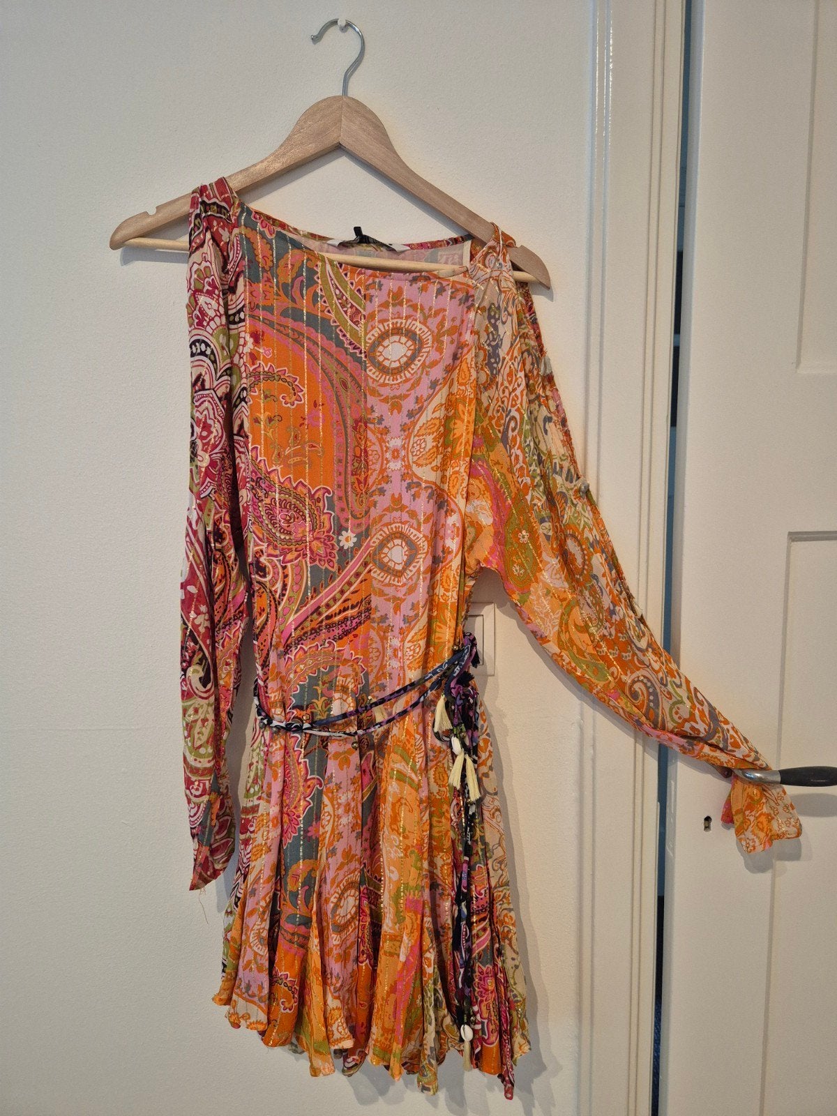Zara Paisley Mini Jurk met Ceintuur - Nieuw met kaartje, Meerkleurig, Zara, Nieuw, Ophalen of Verzenden