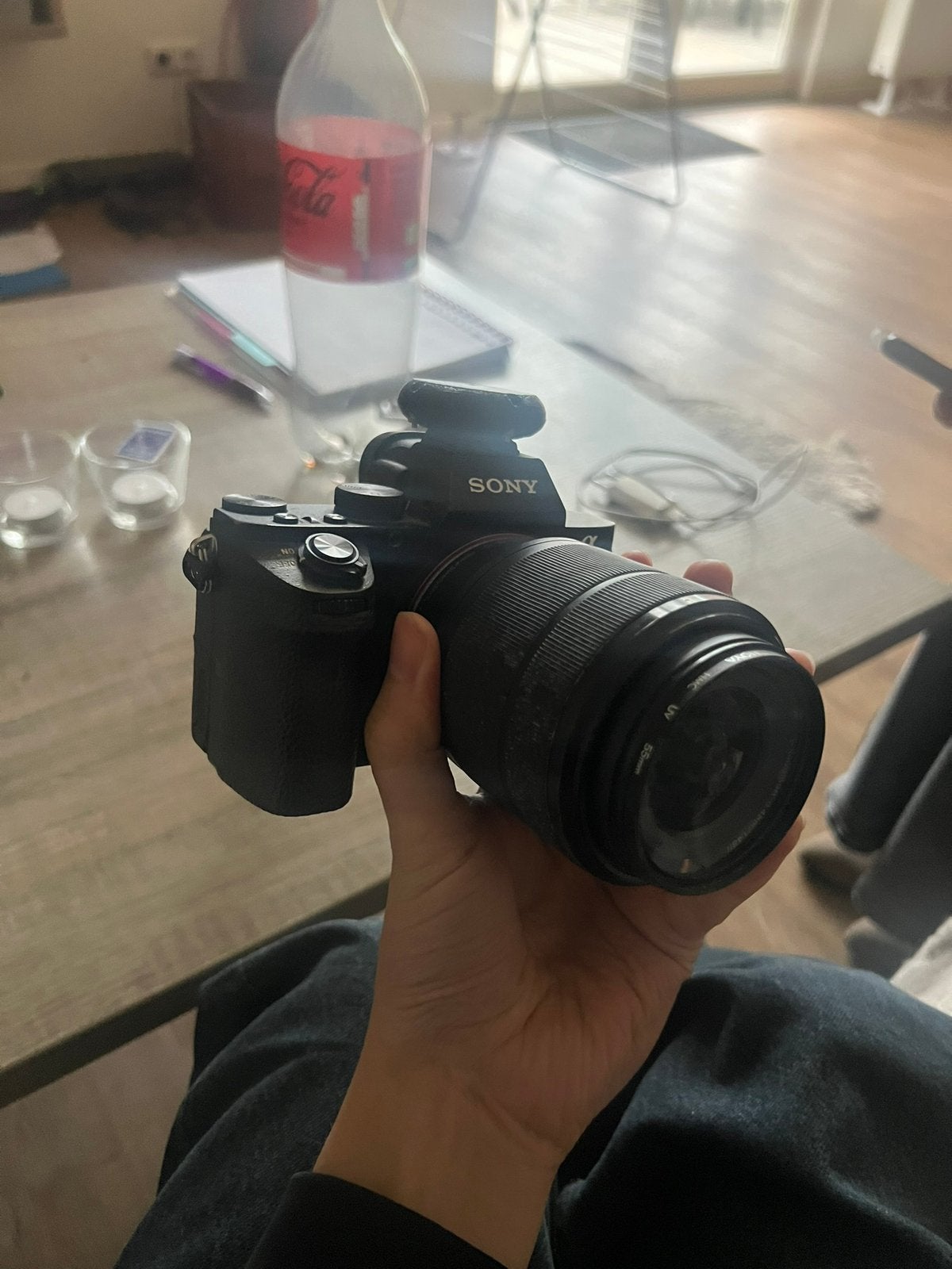 Sony A7II - 2 accus - lader - 28-70 lens -klaar voor gebruik, Audio, Tv en Foto, Fotocamera's Digitaal, Ophalen, Kantelbaar/draaibaar scherm