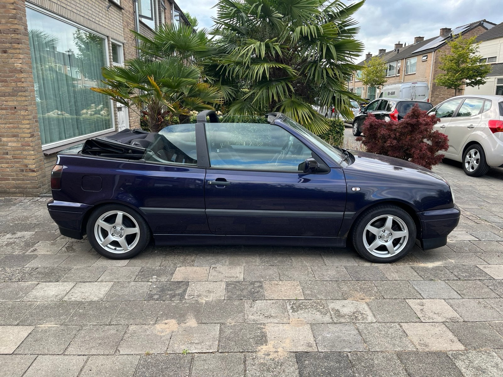 Volkswagen Golf 1.8 Cabriolet 55KW E2 1996 Blauw, Auto's, Voorwielaandrijving, 74 pk, 4 cilinders, Cabriolet