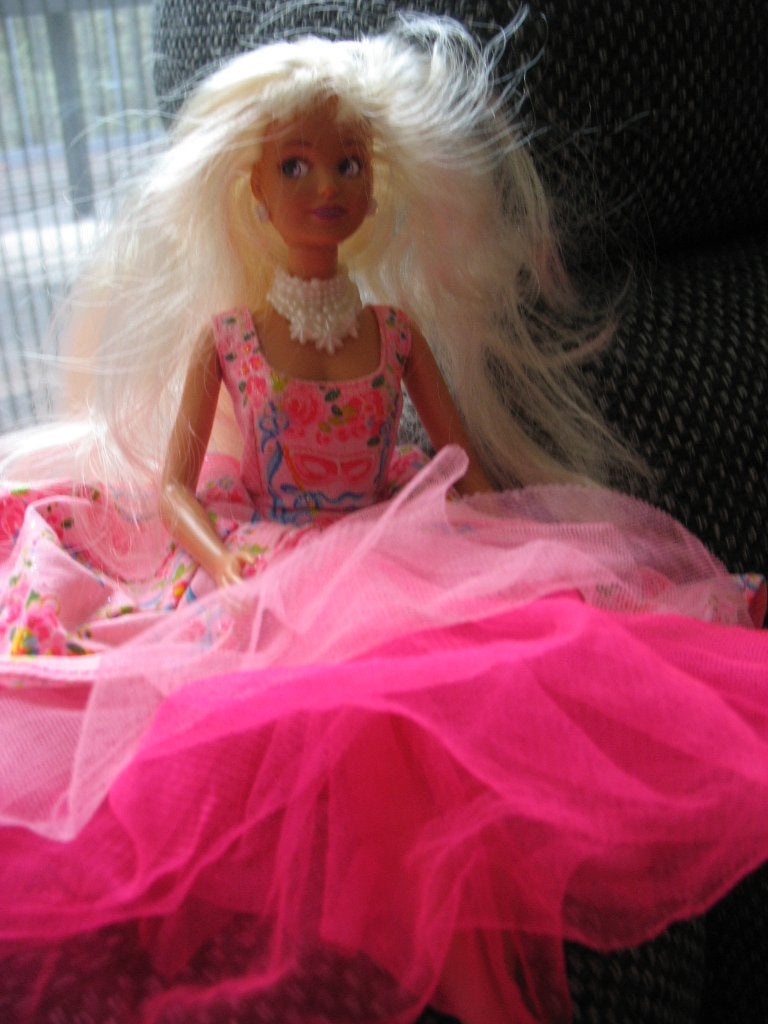 Barbie Magic Eyes Roze Bewerkte Avond Jurk met Petticoat, Ophalen of Verzenden, Zo goed als nieuw, Pop