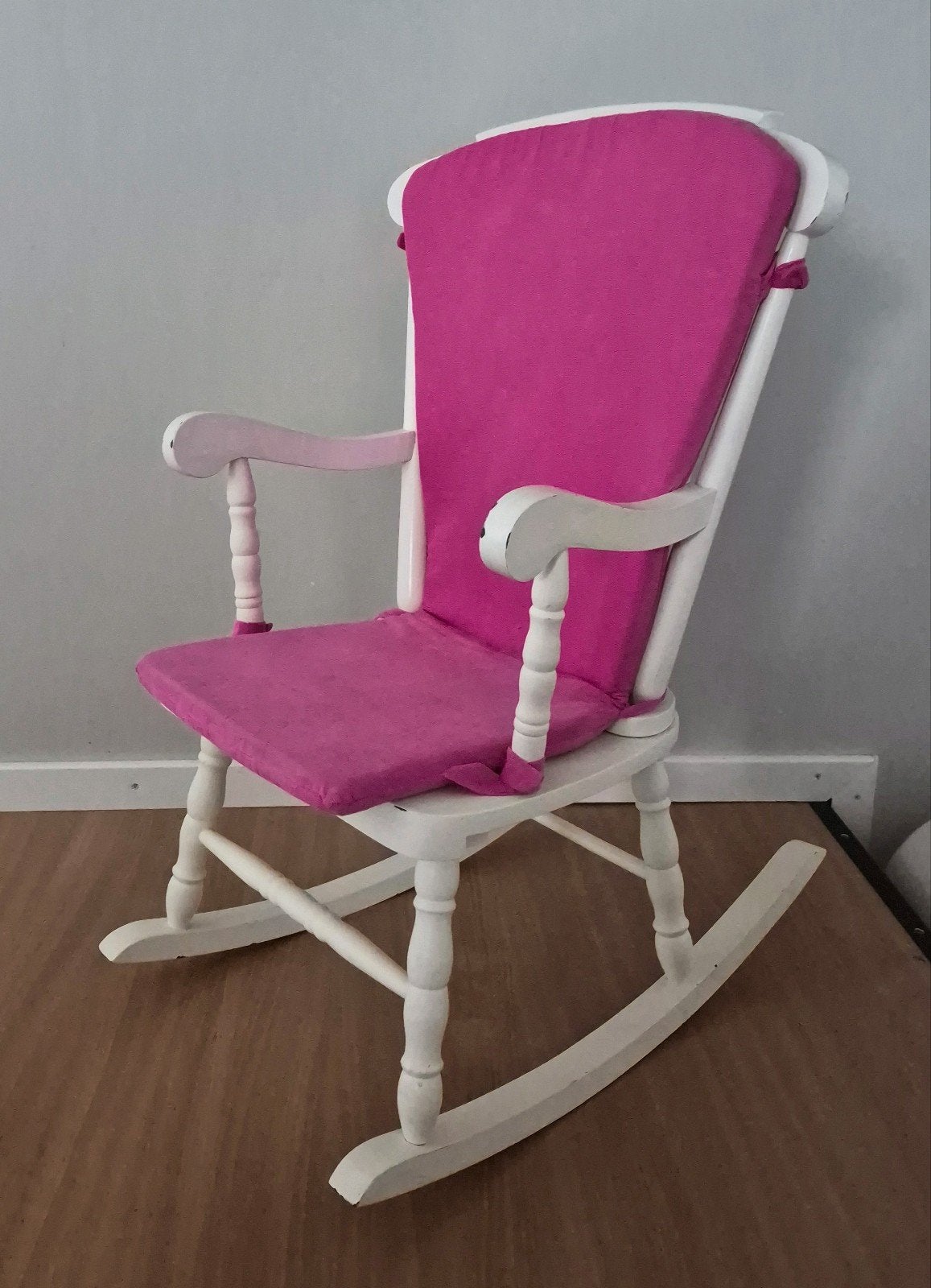 Schommelstoel klein, Huis en Inrichting, Stoelen, Ophalen, Gebruikt, Wit, Eén