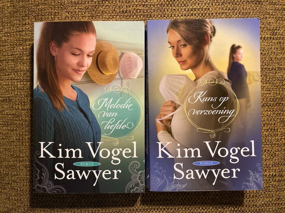 Kim Vogel Sawyer - Melodie van liefde/Kans op verzoening, Ophalen of Verzenden, Nederland, Kim Vogel Sawyer, Zo goed als nieuw