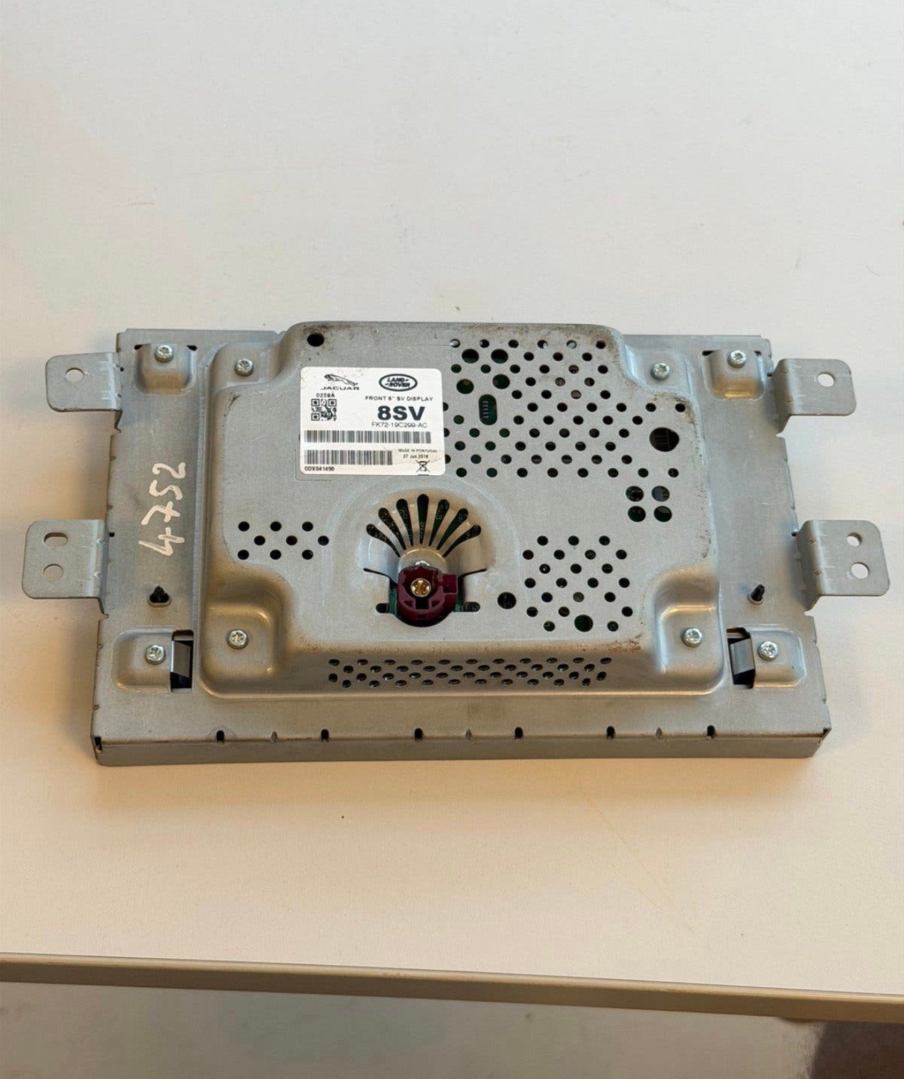 Jaguar XE Range Rover evoque 8” radio Scherm FK72-19C299-AC, Ophalen of Verzenden, L, L, L