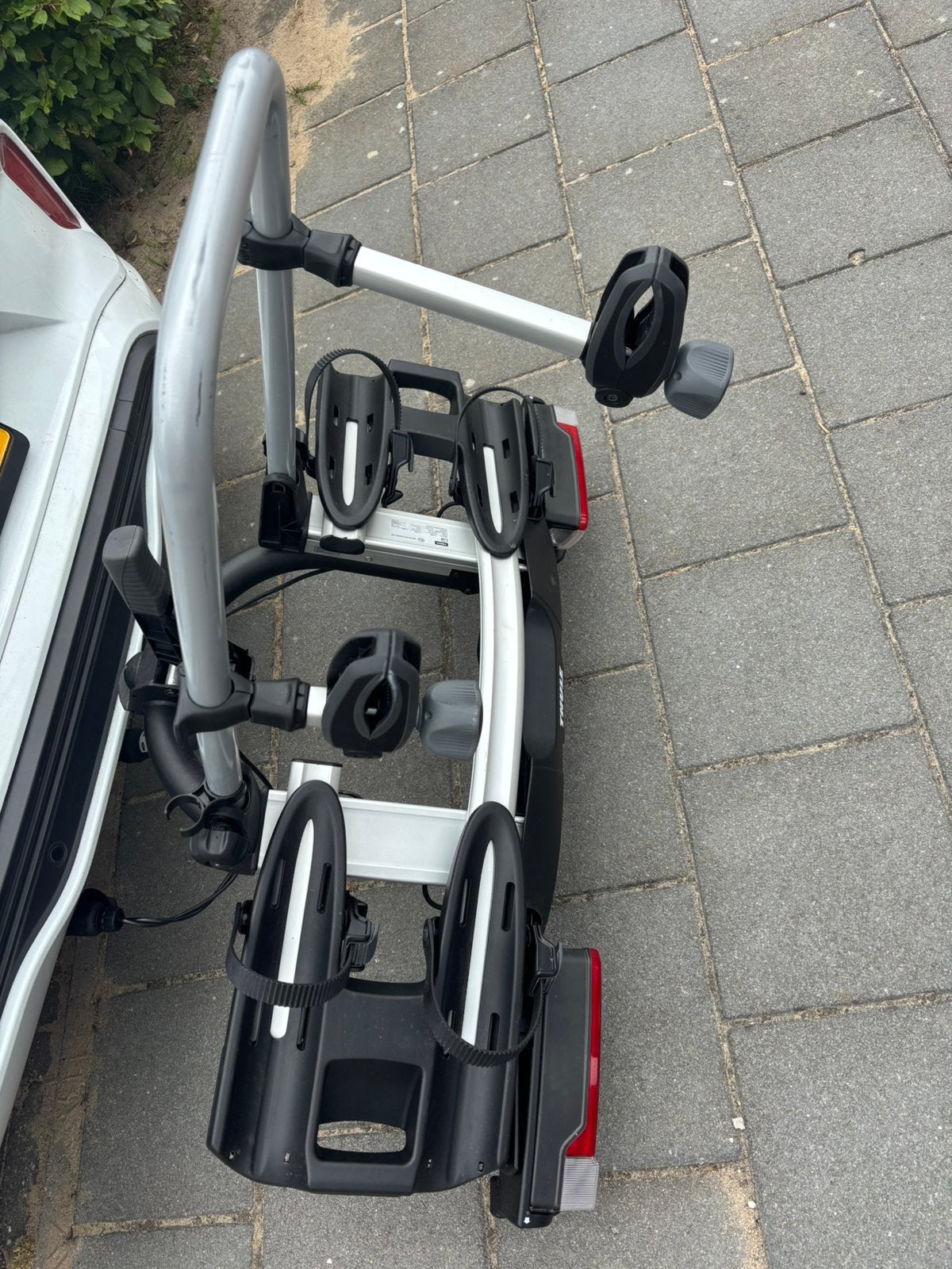 Thule fietsendrager 2 x gebruikt, Ophalen, Zo goed als nieuw, 2 fietsen, Trekhaakdrager