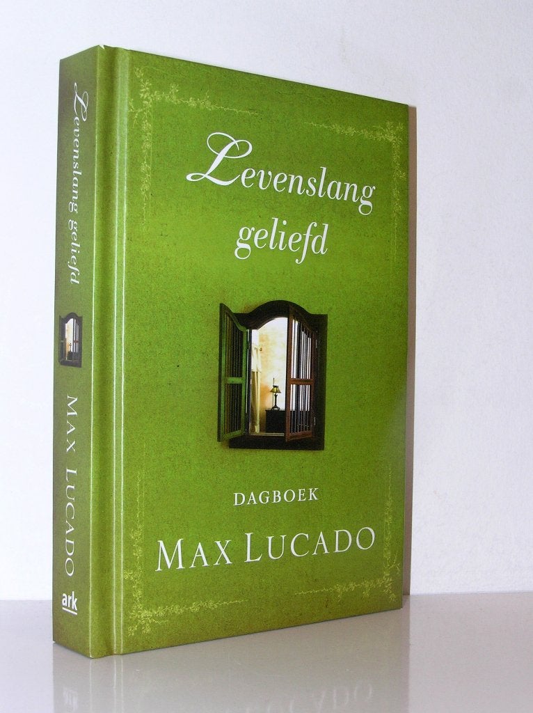 Max Lucado - Levenslang geliefd (bijbels dagboek), Ophalen of Verzenden, Zo goed als nieuw, Christendom | Katholiek