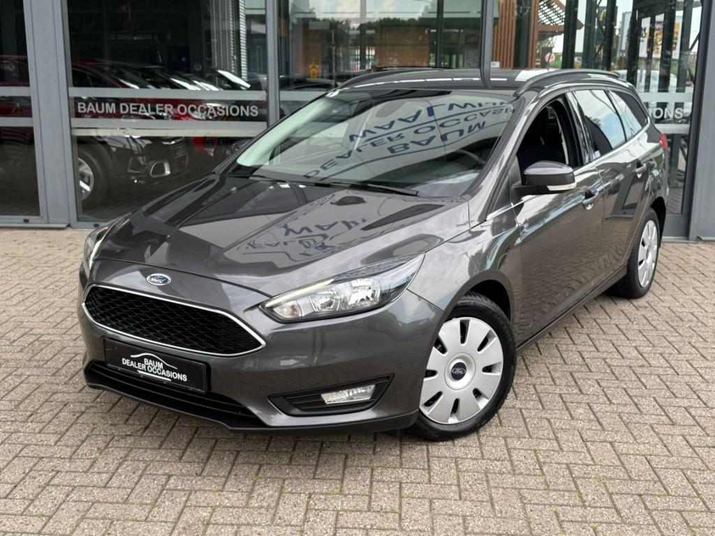Ford FOCUS 1.0 ECOBOOST 125PK TITANIUM. BNS NAVI AIRCO PDC-C, 125 pk, Gebruikt, Handgeschakeld, 3 cilinders