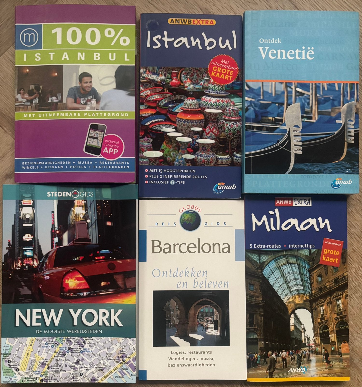 Reisgidsen Istanbul, New York, Milaan, Barcelona en Venetië, Europa, Ophalen of Verzenden, Zo goed als nieuw, Reisgids of -boek