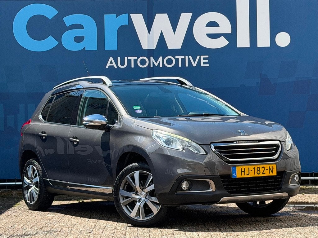 Peugeot 2008 1.2 PureTech Allure|1e Eigenaar|DistributieV.V|, Gebruikt, 1270 kg, Leder en Stof, 49 €/maand