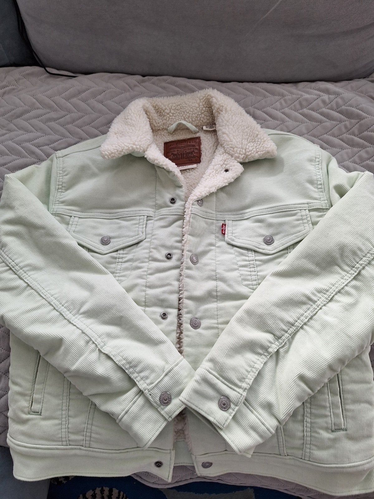 Levi's Sherpa Corduroy Trucker Jacket - Lichtgroen, Ophalen of Verzenden, Zo goed als nieuw, Groen