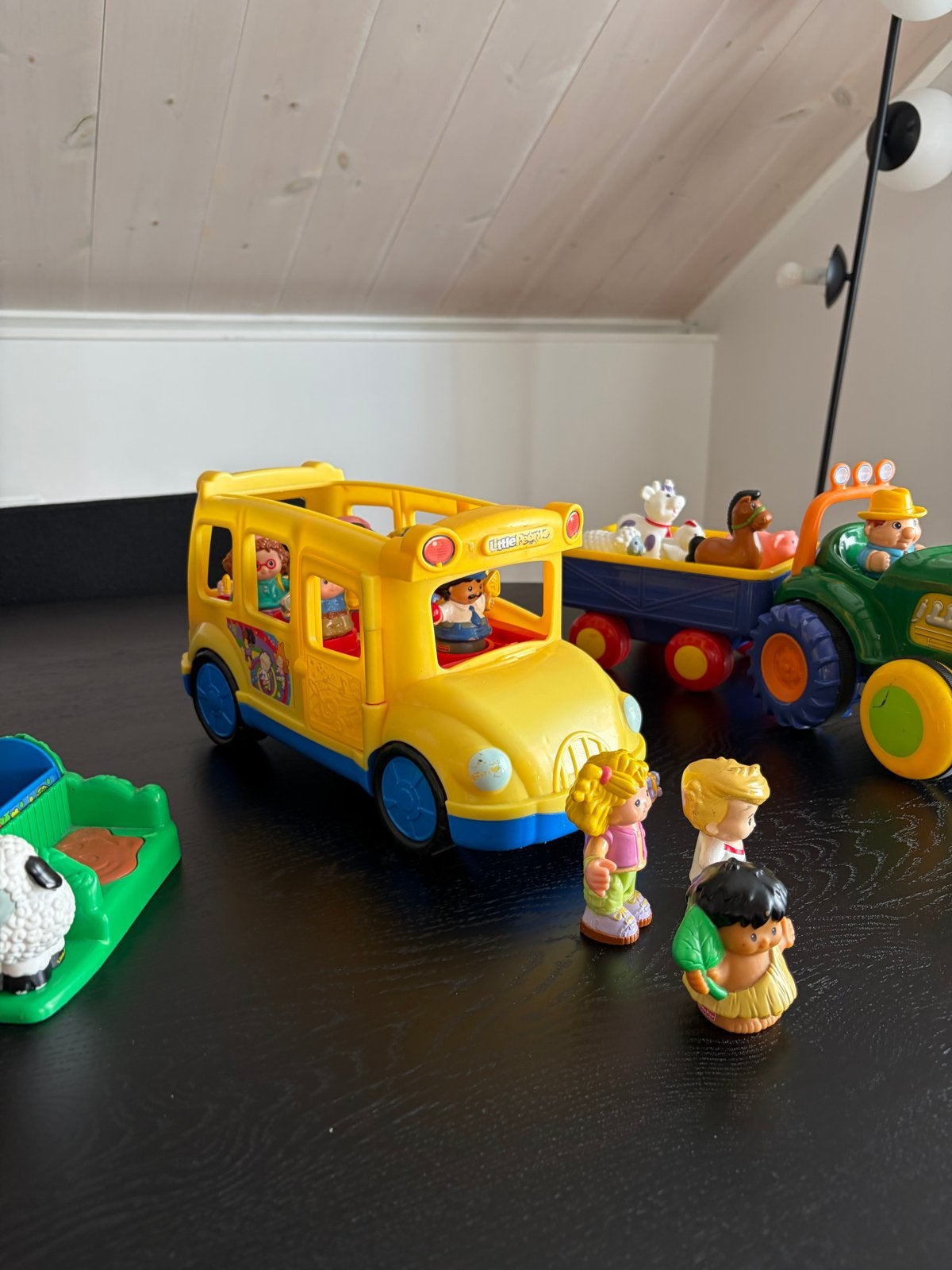 Fisher-Price Little People: Schoolbus, Boerderij & Tractor, Ophalen, Gebruikt, Overige typen, Met wieltjes