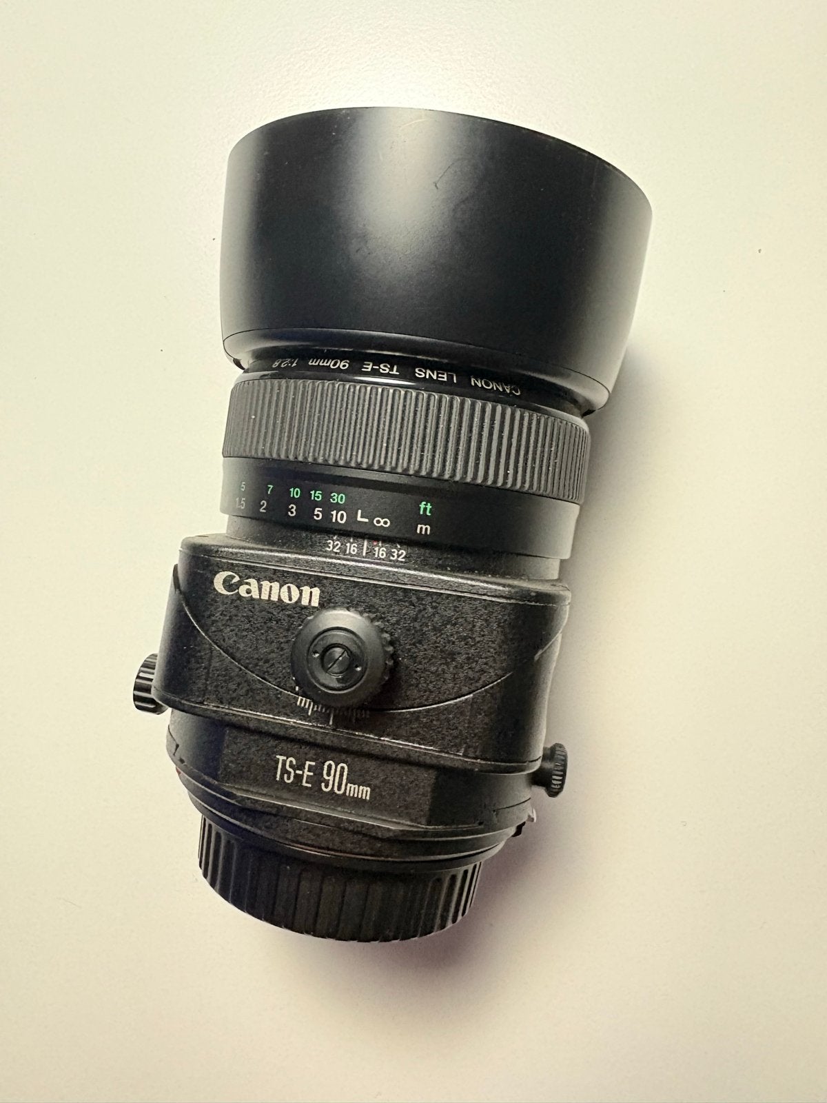 Canon TS-E 90mm 1:2.8 Tilt-Shift Lens, Canon, Zo goed als nieuw, Canon EF, Handmatige focus