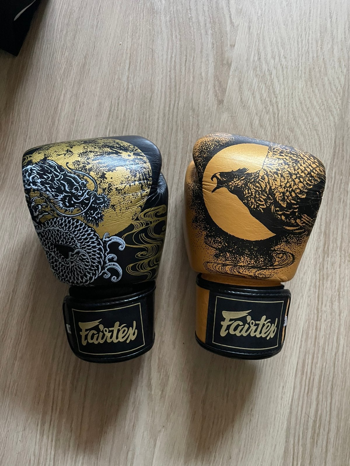 Bokshandschoenen fairtex harmony six, Sport en Fitness, Overige, Vechtsportmateriaal, Zo goed als nieuw, Maat M