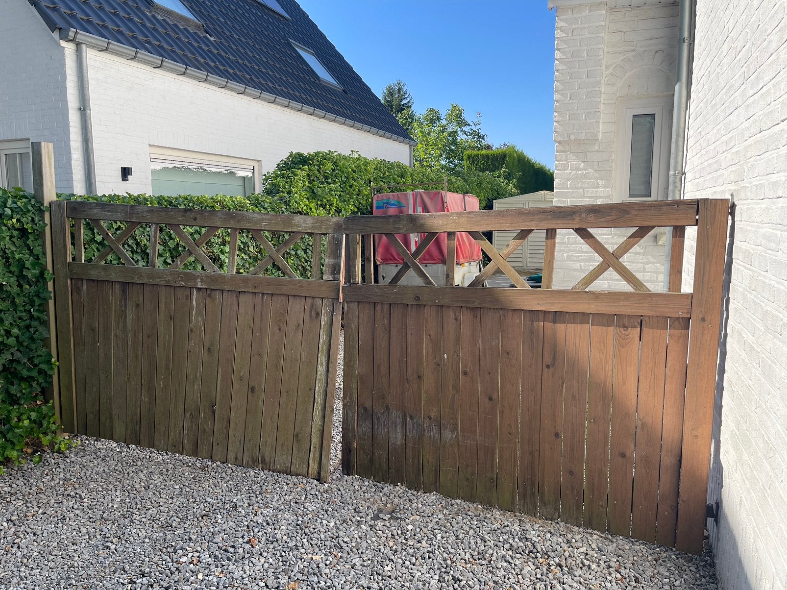 Gratis houten poort met werk aan, Ophalen, Minder dan 3 meter, Hout, 1 tot 2 meter