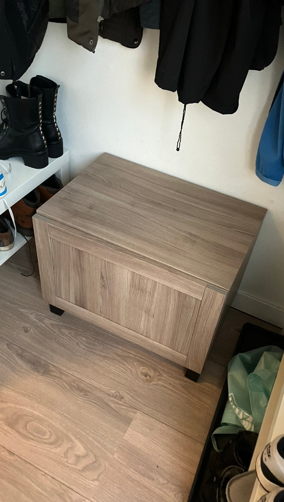 IKEA Besta kastje licht walnoot, Ophalen, Gebruikt