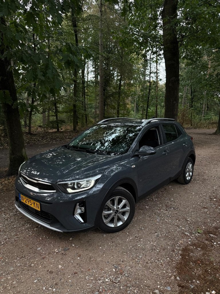 Kia Stonic 1.0 T-GDI MHEV DynamicLine Carplay, Auto's, Kia, Voorwielaandrijving, Dealer onderhouden, 49 €/maand, Origineel Nederlands