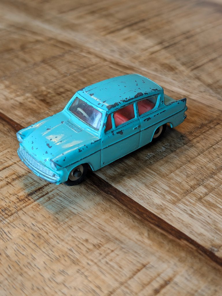 Dinky Toys 155 Ford Anglia, Hobby en Vrije tijd, Ophalen of Verzenden, Gebruikt, Auto, Dinky Toys