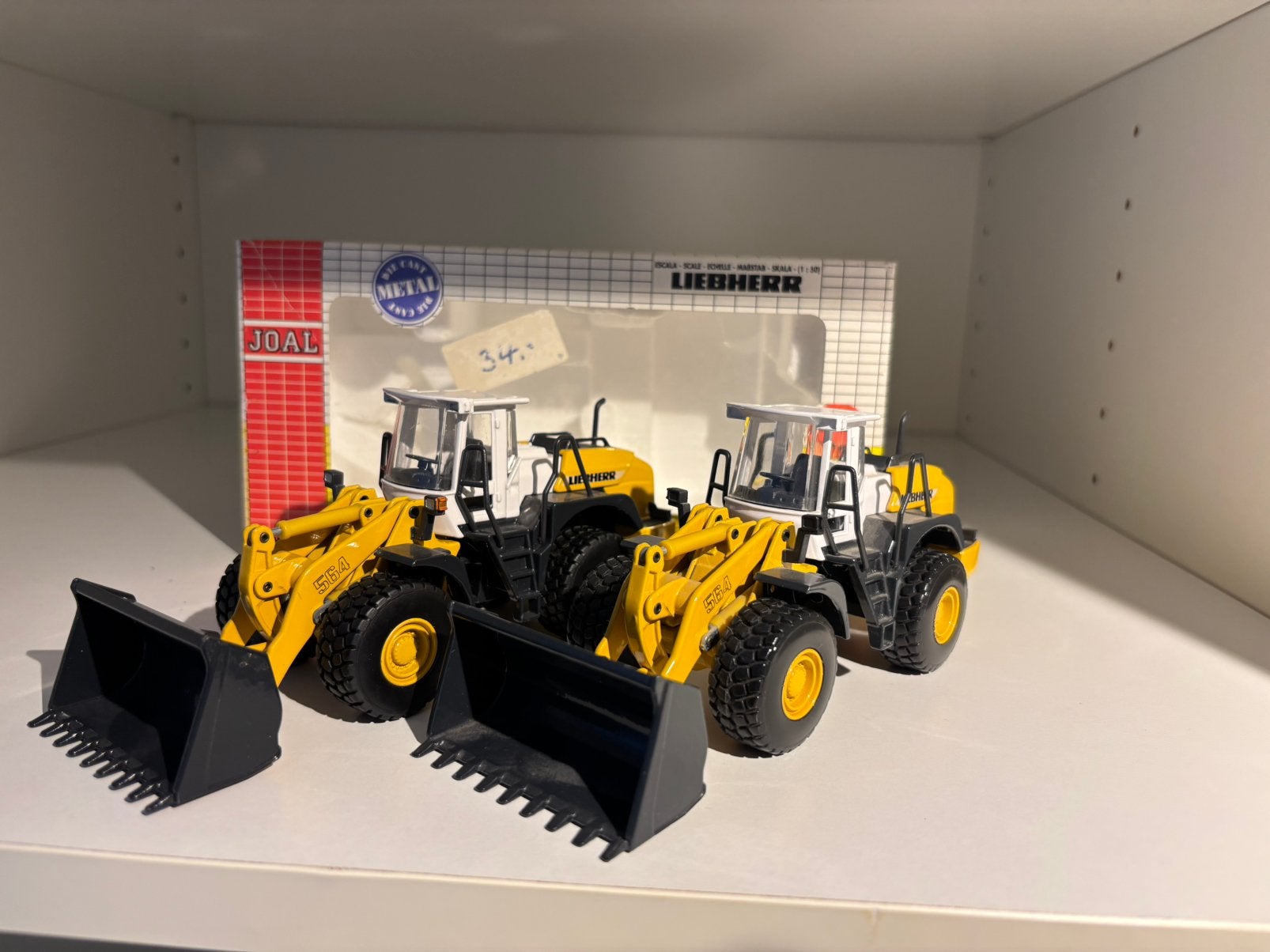 Joal/Siku 1/50 5x grondverzet en tractoren als lading, Ophalen of Verzenden, Zo goed als nieuw, Hijskraan, Tractor of Landbouw