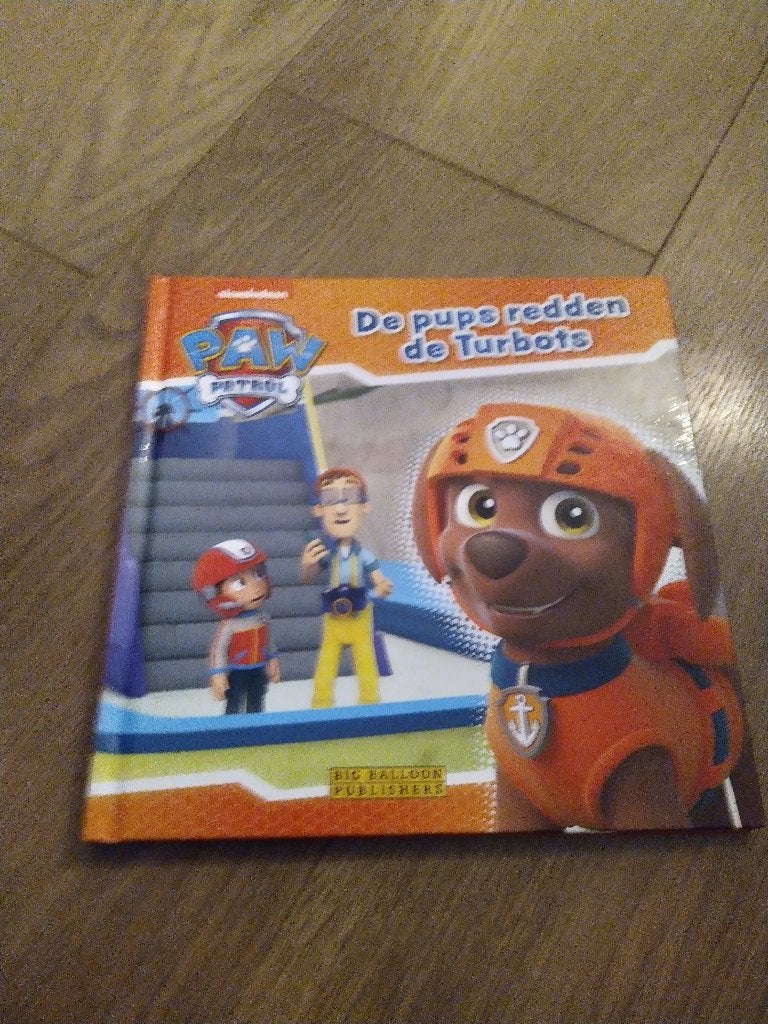 Paw patrol pups redden de turbots, Ophalen of Verzenden, Gelezen, Fictie algemeen